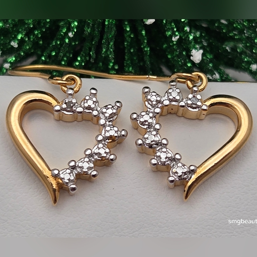 Vintage PAJ BB Gold Tone Rhinestone Heart Dangle Earrings